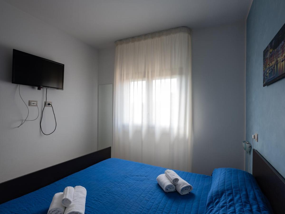 Case Vacanze Anni 20 Bagheria Bagian luar foto
