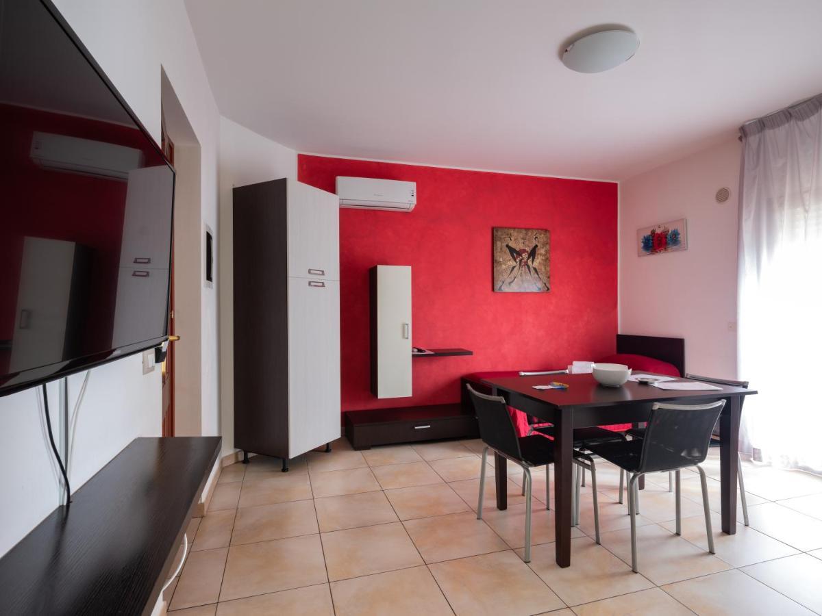 Case Vacanze Anni 20 Bagheria Bagian luar foto