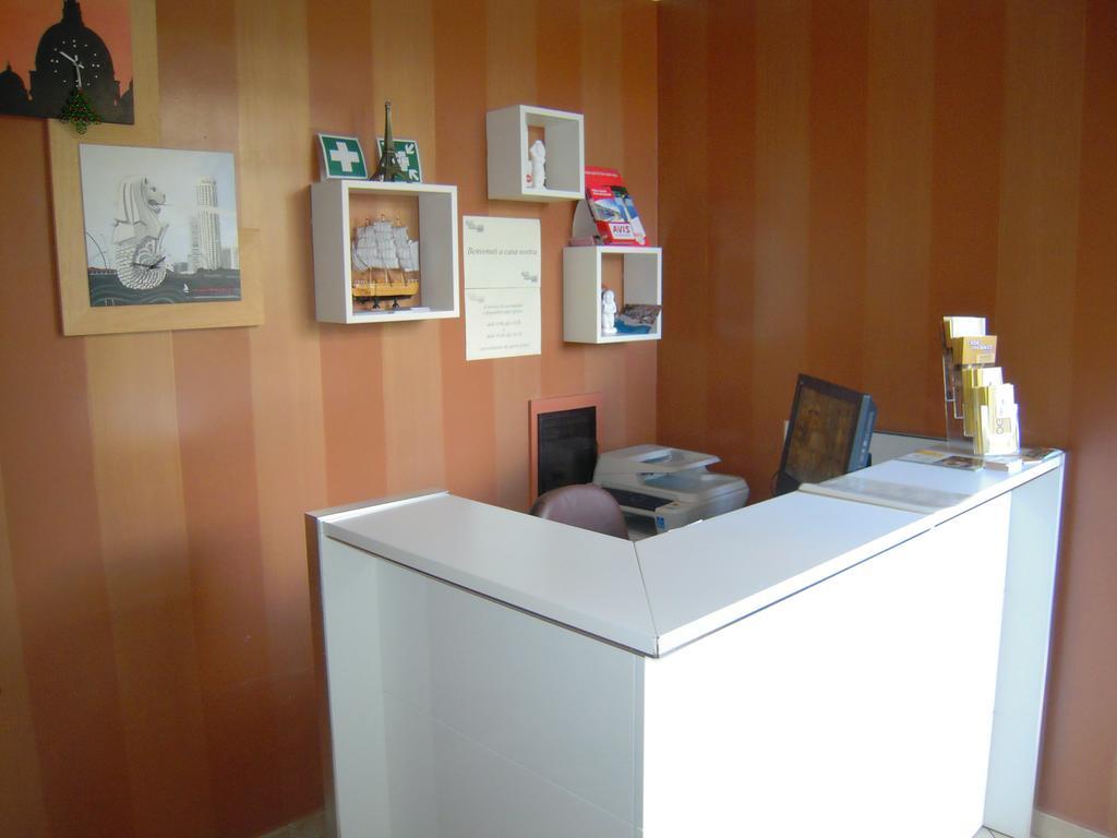 Case Vacanze Anni 20 Bagheria Bagian luar foto