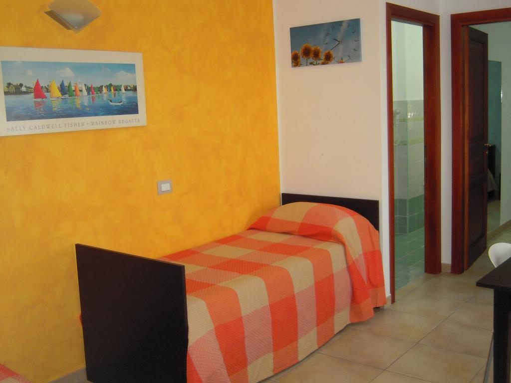 Case Vacanze Anni 20 Bagheria Bagian luar foto