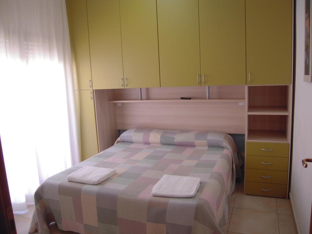Case Vacanze Anni 20 Bagheria Bagian luar foto