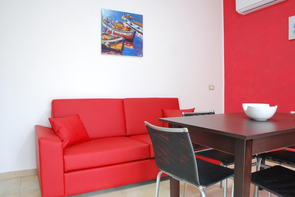 Case Vacanze Anni 20 Bagheria Bagian luar foto